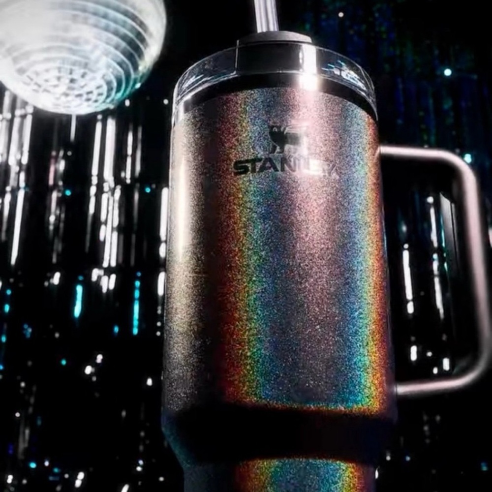 BNIB Stanley midnight glitz 30oz limited edition